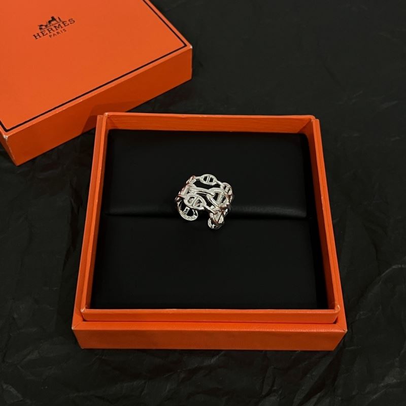 H**me5 rings
